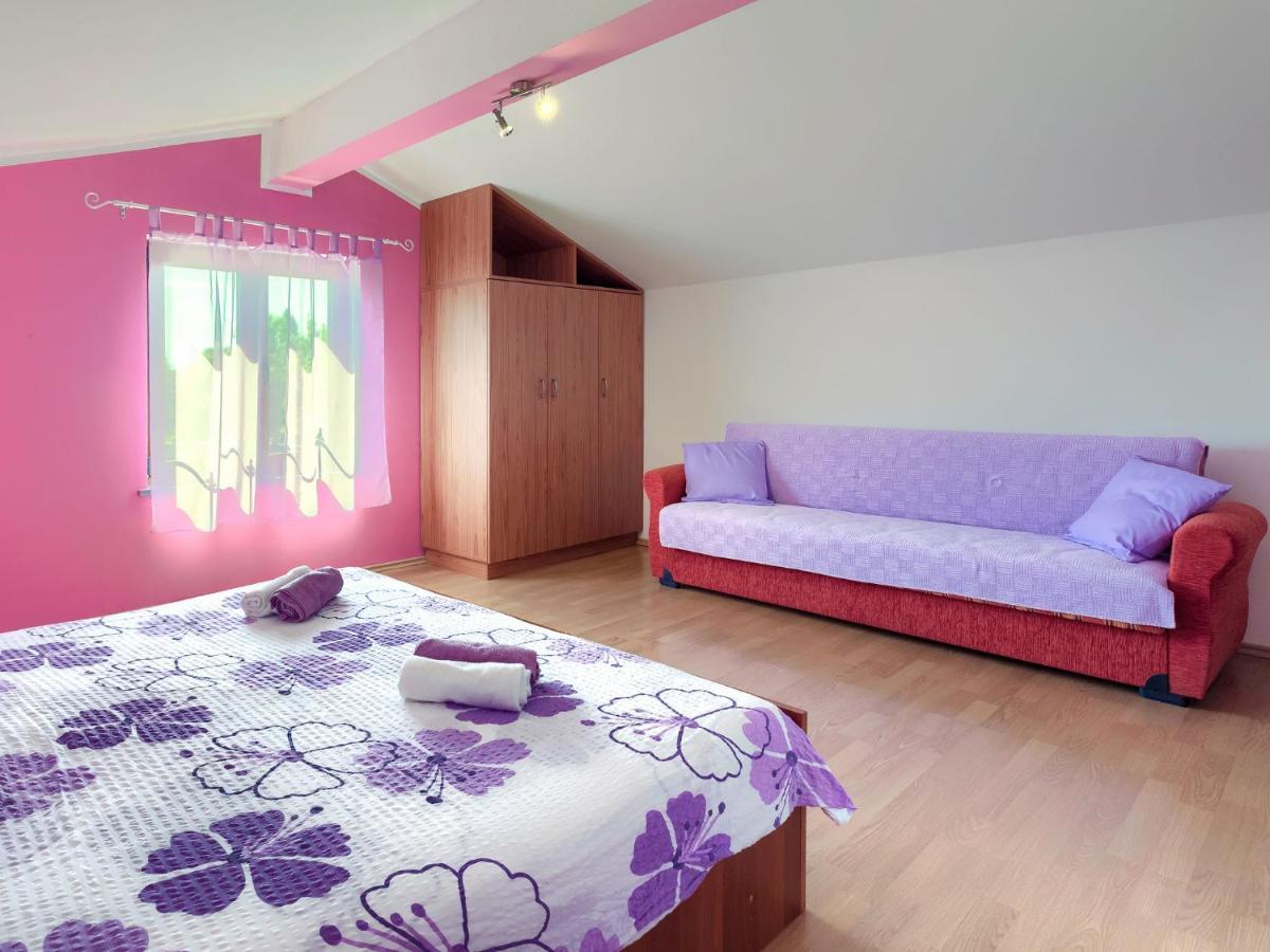 Holiday Home Nikolina - Roj412 By Interhome Sveti Petar u Sumi Eksteriør billede