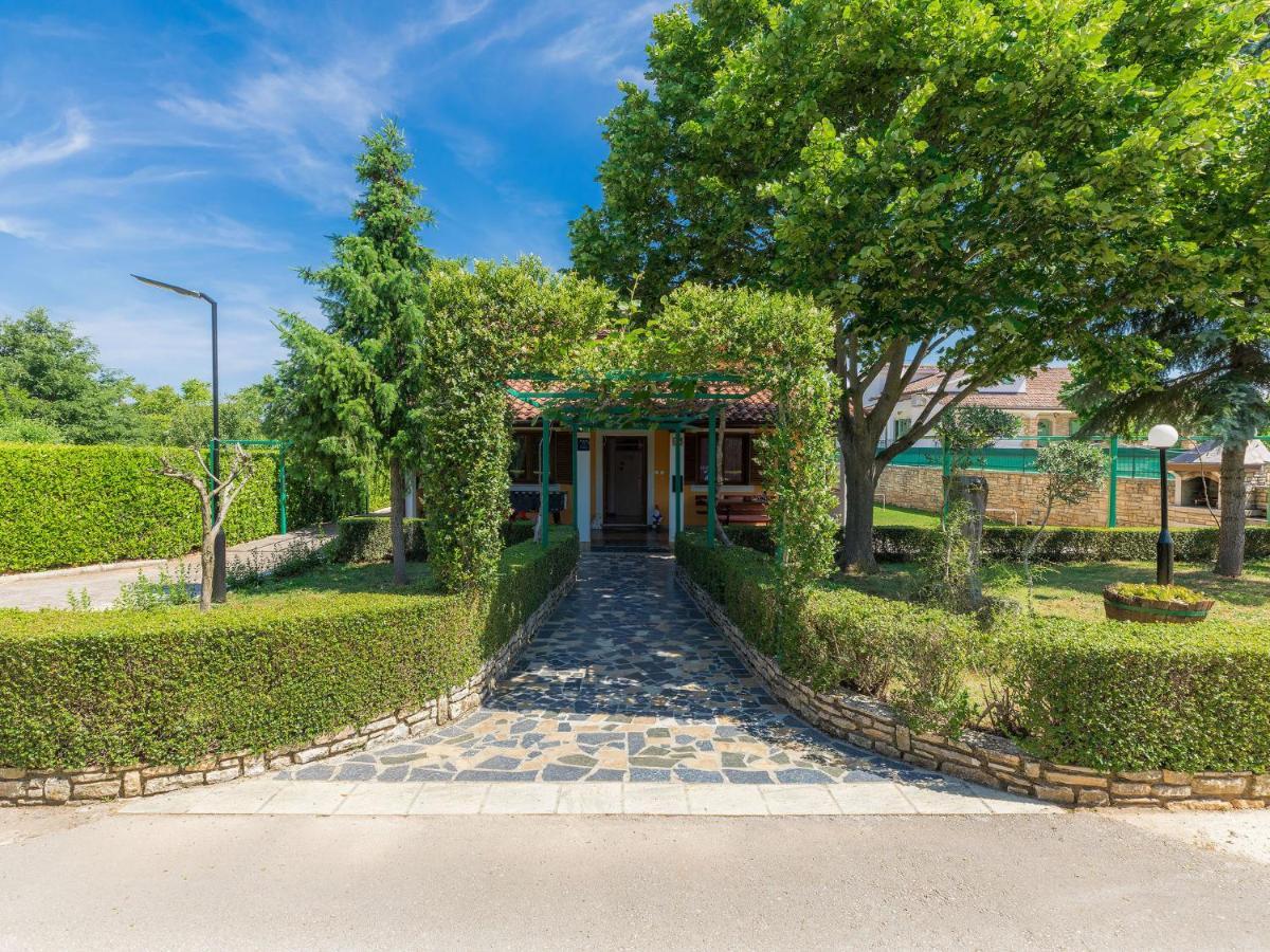 Holiday Home Nikolina - Roj412 By Interhome Sveti Petar u Sumi Eksteriør billede