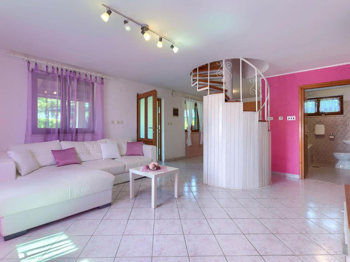 Holiday Home Nikolina - Roj412 By Interhome Sveti Petar u Sumi Eksteriør billede